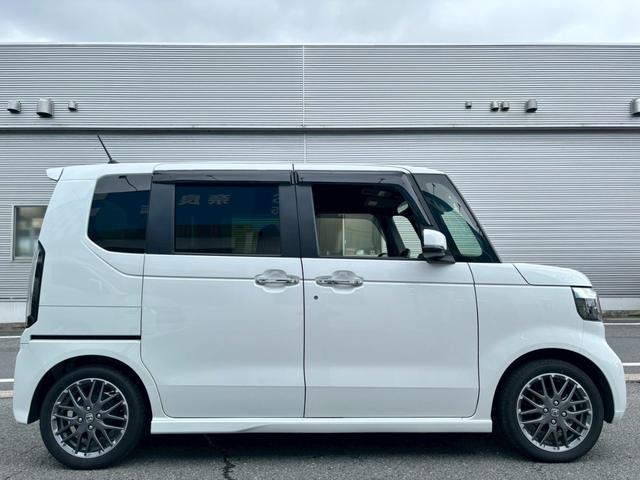 Ｎ－ＢＯＸカスタム ターボ　禁煙車・９インチナビ・マルチビューカメラ・Ｂｌｕｅｔｏｏｔｈ対応・ＴＶ・アームレストコンソール・電動開閉コンソールＢＯＸ・両側電動スライド・ナビ装着用スペシャルＰＫＧ・スペアキー有・前後ドラレコ（11枚目）