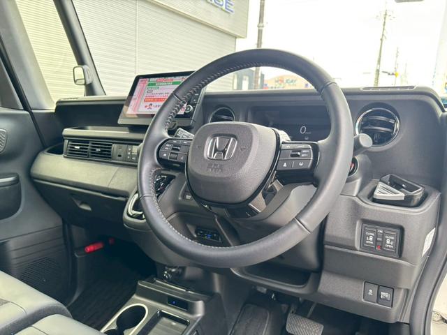 Ｎ－ＢＯＸカスタム ターボ　禁煙車・９インチナビ・マルチビューカメラ・Ｂｌｕｅｔｏｏｔｈ対応・ＴＶ・アームレストコンソール・電動開閉コンソールＢＯＸ・両側電動スライド・ナビ装着用スペシャルＰＫＧ・スペアキー有・前後ドラレコ（18枚目）