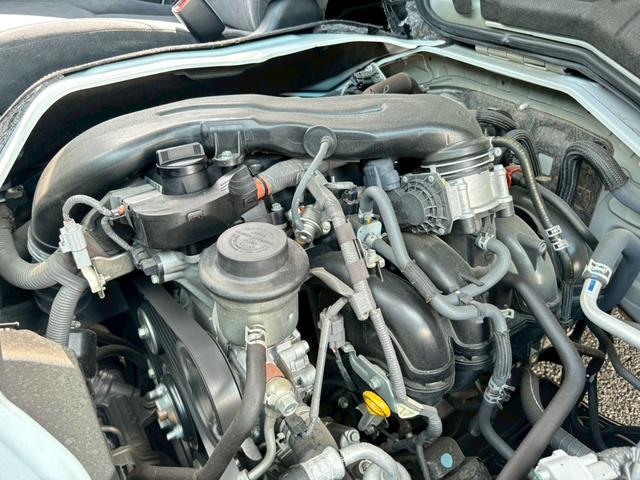 ハイエースワゴン ＧＬ　ロングファインテックツアラー・禁煙車・デジタルインナーミラー・両側電動スライドドア・モデリスタＦエアロ・ナビ・ＴＶ・パノラマビューモニター・Ｂｌｕｅｔｏｏｔｈ対応・前後ドラレコ・純正１５インチＡＷ（14枚目）