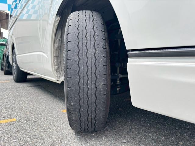 ハイエースワゴン ＧＬ　ロングファインテックツアラー・禁煙車・デジタルインナーミラー・両側電動スライドドア・モデリスタＦエアロ・ナビ・ＴＶ・パノラマビューモニター・Ｂｌｕｅｔｏｏｔｈ対応・前後ドラレコ・純正１５インチＡＷ（57枚目）