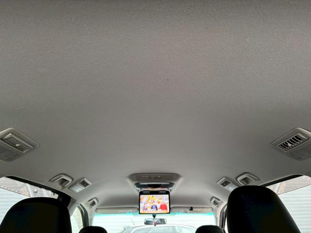 エスティマ ２．４アエラス　Ｇエディション　禁煙車・アルパインフリップダウンモニター・ナビ・Ｂｌｕｅｔｏｏｔｈ対応・ＤＶＤ再生・ＴＶ・Ｂカメラ・ＨＩＤ・ビルトインＥＴＣ・ウッドコンビハンドル・両側電動スライドドア・スペアキー有（33枚目）