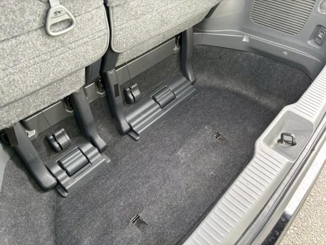 エスティマ ２．４アエラス　Ｇエディション　禁煙車・アルパインフリップダウンモニター・ナビ・Ｂｌｕｅｔｏｏｔｈ対応・ＤＶＤ再生・ＴＶ・Ｂカメラ・ＨＩＤ・ビルトインＥＴＣ・ウッドコンビハンドル・両側電動スライドドア・スペアキー有（34枚目）