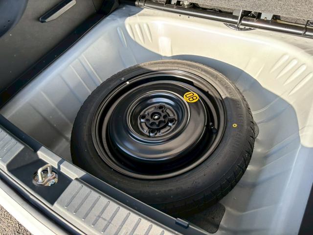 ライズ Z 禁煙・衝突軽減・ディスプレイオーディオ・フルセグTV・Rカメラ・ドラレコ前後・ETC・Bluetooth・スペアタイヤ・アイドリングストップ・キーレス・レーダークルーズ・スマートキー2個・シートヒータ(34枚目)