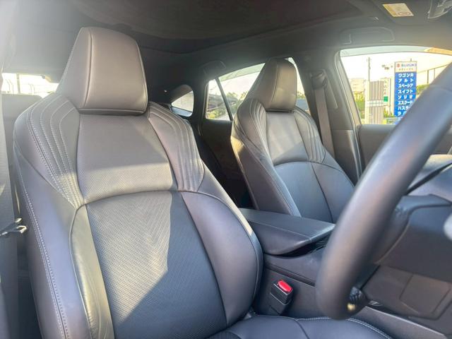 ハリアーハイブリッド Ｚ　レザーパッケージ　禁煙車・調光ルーフ・１２．３インチナビ・ＪＢＬ・方位カメラ・フルセグＴＶ・デジタルインナーミラー・ヘッドアップディスプレイ・ブラインドスポット・レーダークルーズ・スマートキー２個・ＥＴＣ２．０（16枚目）