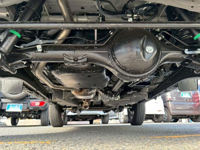 ジムニーシエラ JC 禁煙車・8インチナビ・Bカメラ・Bluetooth対応・フルセグTV・セーフティサポート・ETC・15インチアルミホイール・LEDヘッドライト・アイドリングストップ・スマートキー・スペアキー有(52枚目)