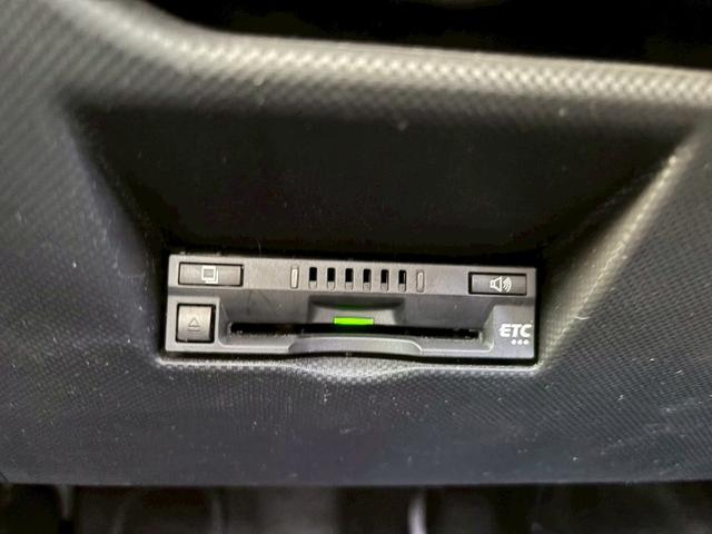 ライズ Ｚ　禁煙車・ツートンカラー・９インチディスプレイオーディオ・フルセグＴＶ・Ｂカメラ・ＥＴＣ・ドラレコ・スマートアシスト・ＬＥＤヘッドライト・スマートキー・スペアキー有（22枚目）