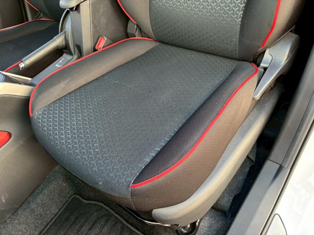 ライズ Ｚ　禁煙車・ツートンカラー・９インチディスプレイオーディオ・フルセグＴＶ・Ｂカメラ・ＥＴＣ・ドラレコ・スマートアシスト・ＬＥＤヘッドライト・スマートキー・スペアキー有（38枚目）