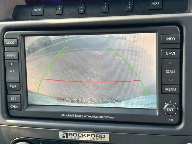 パジェロ ロング　エクシード　車検整備付・過去記録簿付・禁煙車・ロックフォードスピーカー・メーカーナビ・Ｂカメラ・フリップダウンモニター・ツートンカラー・ルーフレール・フロントフォグ・ＨＩＤ（25枚目）