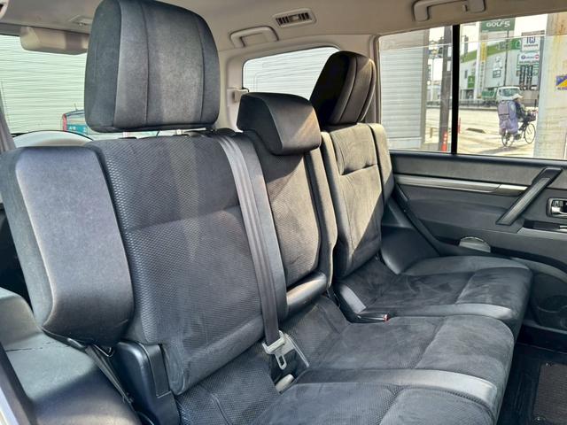 パジェロ ロング　エクシード　車検整備付・過去記録簿付・禁煙車・ロックフォードスピーカー・メーカーナビ・Ｂカメラ・フリップダウンモニター・ツートンカラー・ルーフレール・フロントフォグ・ＨＩＤ（29枚目）