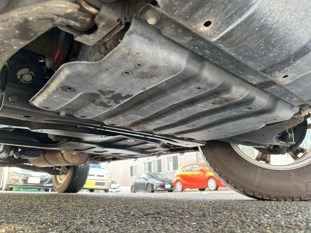 パジェロ ロング　エクシード　車検整備付・過去記録簿付・禁煙車・ロックフォードスピーカー・メーカーナビ・Ｂカメラ・フリップダウンモニター・ツートンカラー・ルーフレール・フロントフォグ・ＨＩＤ（50枚目）