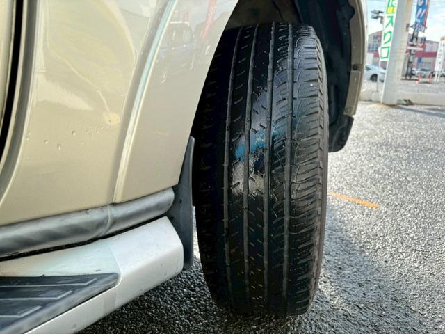 パジェロ ロング　エクシード　車検整備付・過去記録簿付・禁煙車・ロックフォードスピーカー・メーカーナビ・Ｂカメラ・フリップダウンモニター・ツートンカラー・ルーフレール・フロントフォグ・ＨＩＤ（51枚目）