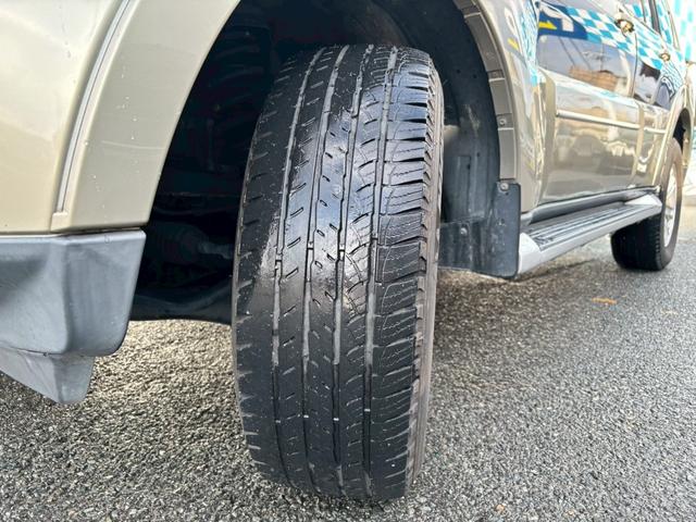 パジェロ ロング　エクシード　車検整備付・過去記録簿付・禁煙車・ロックフォードスピーカー・メーカーナビ・Ｂカメラ・フリップダウンモニター・ツートンカラー・ルーフレール・フロントフォグ・ＨＩＤ（53枚目）