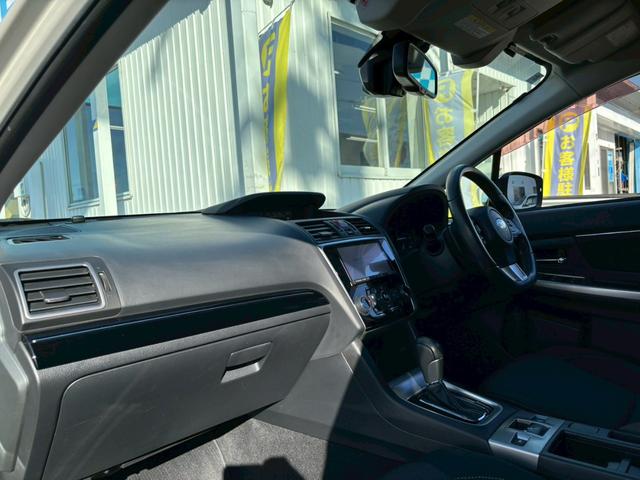 レヴォーグ １．６ＧＴアイサイト　禁煙車・４ＷＤ・ＢＳＭ・純正ＳＤナビ・フルセグＴＶ・Ｂｌｕｅｔｏｏｔｈ対応・Ｆサイドカメラ・Ｂカメラ・パドルシフト・衝突軽減・レーダクルーズ・アイドリングストップ・ＥＴＣ・スマートキー・スペアキー（41枚目）