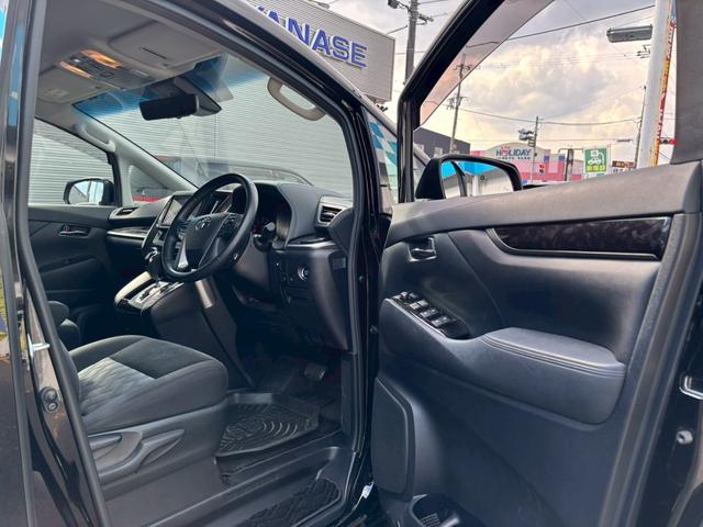 アルファード 2.5S モデリスタフルエアロ&19インチAW・禁煙・両側電動スライドドア・9インチナビ・Bluetooth対応・TV・Bカメラ・セーフティセンス・デジタルインナーミラー・BSM・LEDヘッドライト・1オーナー(17枚目)