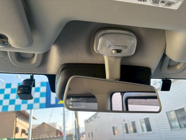 ＮＶ１００クリッパーバン ＧＸ　禁煙車・純正ナビ・フルセグＴＶ・ＴＶキャンセラー・Ｂｌｕｅｔｏｏｔｈ対応・バックカメラ・ナビ連動ドラレコ・衝突軽減・Ｒコーナーセンサー・電格ミラー・ＥＴＣ・スペアキー（18枚目）