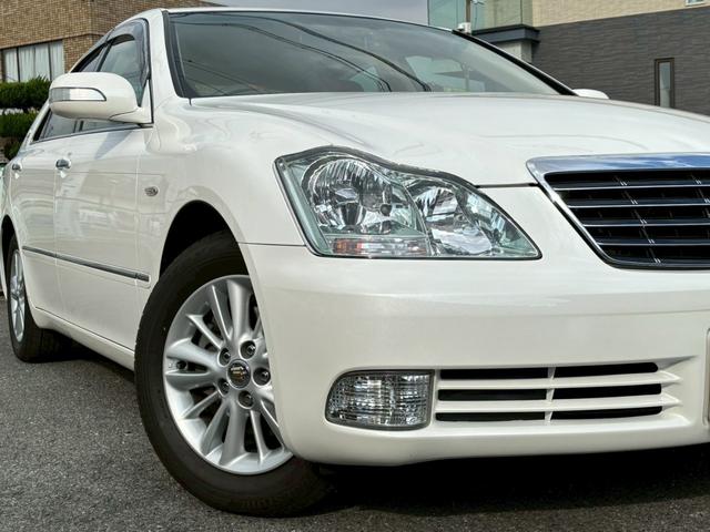 クラウン ロイヤルサルーン 禁煙車・ワンオーナー・ダッシュボード新品交換済・前オーナー屋内保管車・前後ドラレコ・メーカーナビ・ETC・ウッドコンビハンドル・電動格納ミラー・HID・スペアキー有(51枚目)
