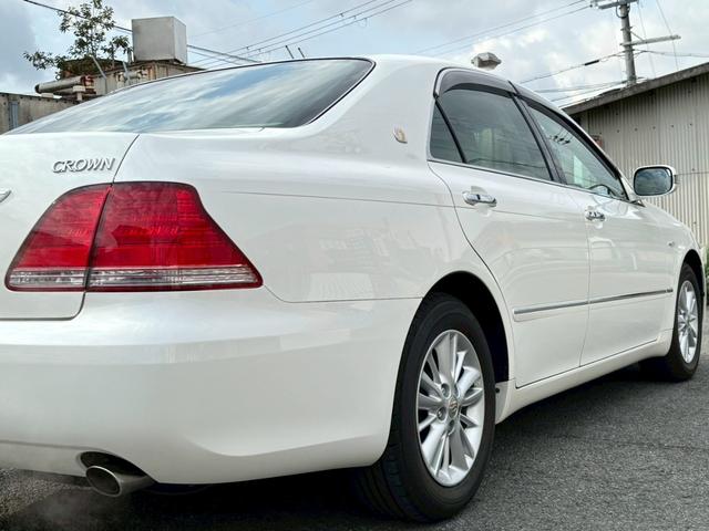 クラウン ロイヤルサルーン 禁煙車・ワンオーナー・ダッシュボード新品交換済・前オーナー屋内保管車・前後ドラレコ・メーカーナビ・ETC・ウッドコンビハンドル・電動格納ミラー・HID・スペアキー有(55枚目)
