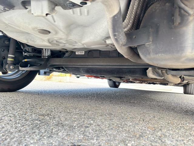 アクア S 禁煙車・メモリーナビ・フルセグTV・バックカメラ・DVD再生可・スペアタイヤ・スマートキー・ETC・15インチアルミホイール・電動格納ミラー(46枚目)