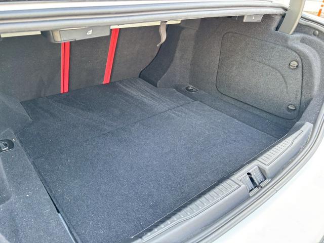 ジュリア ヴェローチェ　禁煙車・ワンオーナー・レッドレザー・Ｈａｒｍｏｎ　Ｋａｒｄｏｎ・ＣａｒＰｌａｙ対応８．８インチナビ・Ｂｌｕｅｔｏｏｔｈ対応・ＴＶ・Ｂカメラ・ＡＣＣ・ＡＥＢ・ＥＴＣ・ドラレコ・スペアキー有（38枚目）