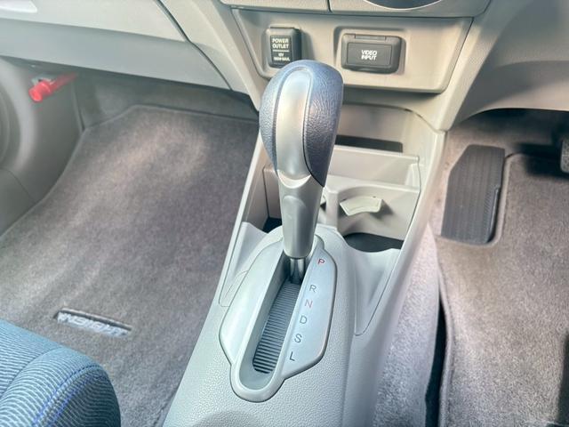 インサイト Ｌ　禁煙車・ＨＤＤインターナビ・ＴＶ・Ｂカメラ・キーレスキー・ハイブリッド車（23枚目）