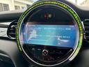 クーパーＳプレミアムプラスパッケージクラシックトリム　禁煙車・ヘッドアップディスプレイ・ＡＰＰｃａｒｐｌａｙ対応・Ｂカメラ・Ｂｌｕｅｔｏｏｔｈ対応・ナビゲーションプリパレーション・ミラー型ＥＴＣ・ライトＰＫＧ・シートヒーター・ミラー型ＥＴＣ・ワイヤレス充（25枚目）