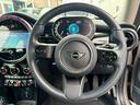 クーパーＳプレミアムプラスパッケージクラシックトリム　禁煙車・ヘッドアップディスプレイ・ＡＰＰｃａｒｐｌａｙ対応・Ｂカメラ・Ｂｌｕｅｔｏｏｔｈ対応・ナビゲーションプリパレーション・ミラー型ＥＴＣ・ライトＰＫＧ・シートヒーター・ミラー型ＥＴＣ・ワイヤレス充（27枚目）
