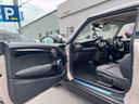 クーパーＳプレミアムプラスパッケージクラシックトリム　禁煙車・ヘッドアップディスプレイ・ＡＰＰｃａｒｐｌａｙ対応・Ｂカメラ・Ｂｌｕｅｔｏｏｔｈ対応・ナビゲーションプリパレーション・ミラー型ＥＴＣ・ライトＰＫＧ・シートヒーター・ミラー型ＥＴＣ・ワイヤレス充（34枚目）
