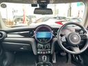 クーパーＳプレミアムプラスパッケージクラシックトリム　禁煙車・ヘッドアップディスプレイ・ＡＰＰｃａｒｐｌａｙ対応・Ｂカメラ・Ｂｌｕｅｔｏｏｔｈ対応・ナビゲーションプリパレーション・ミラー型ＥＴＣ・ライトＰＫＧ・シートヒーター・ミラー型ＥＴＣ・ワイヤレス充（39枚目）