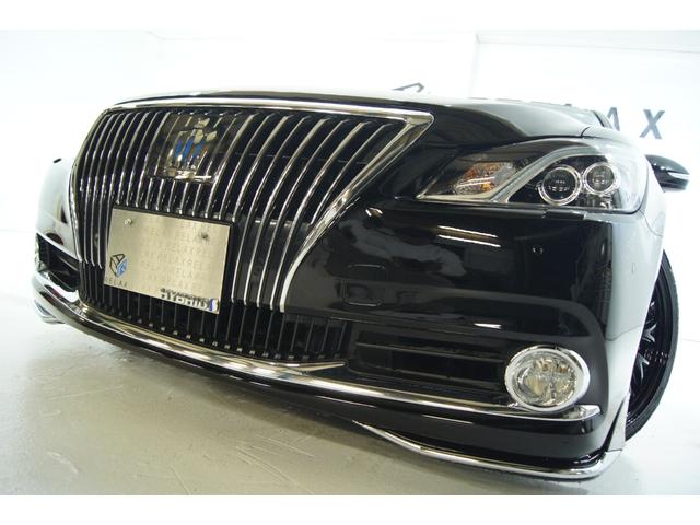 クラウンマジェスタ Fバージョン 3点フルモデリスタエアロ 新品バカンスGhostM1ホイール19in 新品タイヤ 新品フルタップ減衰調整付車高調 黒本革シート ウッドコンビハンドル ETC オートクルーズ LEDヘッド LEDフォグ(3枚目)