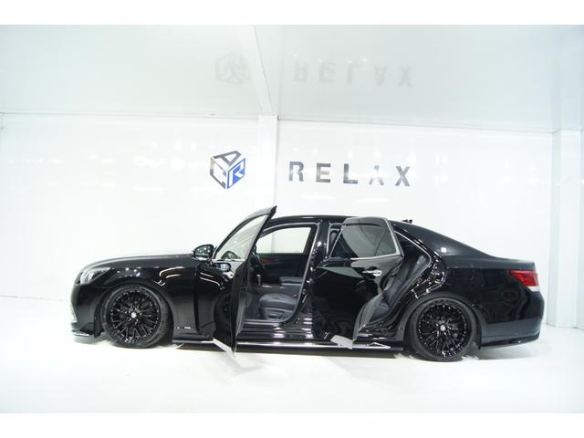 クラウンマジェスタ Fバージョン 3点フルモデリスタエアロ 新品バカンスGhostM1ホイール19in 新品タイヤ 新品フルタップ減衰調整付車高調 黒本革シート ウッドコンビハンドル ETC オートクルーズ LEDヘッド LEDフォグ(14枚目)