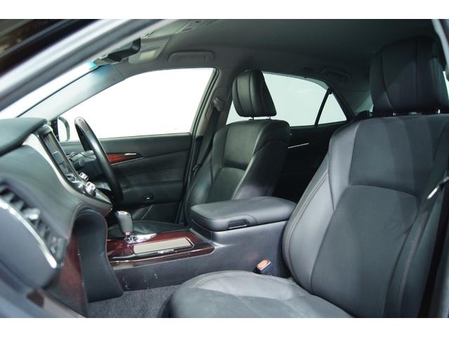 クラウンマジェスタ Fバージョン 3点フルモデリスタエアロ 新品バカンスGhostM1ホイール19in 新品タイヤ 新品フルタップ減衰調整付車高調 黒本革シート ウッドコンビハンドル ETC オートクルーズ LEDヘッド LEDフォグ(35枚目)