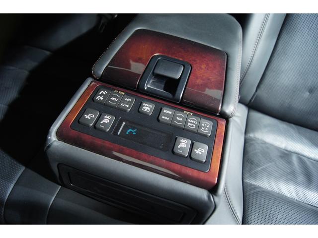 クラウンマジェスタ Fバージョン 3点フルモデリスタエアロ 新品バカンスGhostM1ホイール19in 新品タイヤ 新品フルタップ減衰調整付車高調 黒本革シート ウッドコンビハンドル ETC オートクルーズ LEDヘッド LEDフォグ(44枚目)