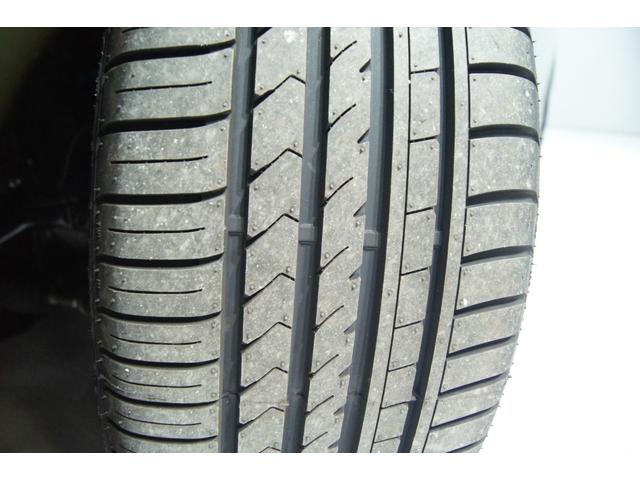 クラウン ロイヤルサルーン　新品バカンスゴーストＭ１ホイール１９インチ　新品タイヤ　新品フルタップ減衰調整付車高調　新品クラッツィオ製革調シートカバー　新品フロントスポイラー　モデリスタメッキモール　ＥＴＣ　バックカメラ（22枚目）