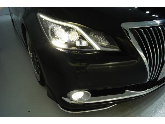 クラウンマジェスタ Ｆバージョン　３点フルモデリスタ　新品１９ホイール　新品タイヤ　新品フルタップ減衰調整付車高調　黒本革シート　パワーシート　シートメモリー　シートヒーター　シートクーラー　ハンドルヒーター　オートクルーズ　ＥＴＣ（43枚目）