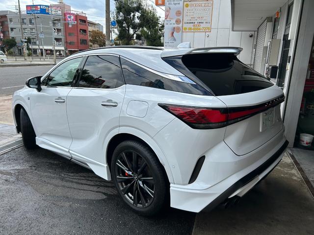RX RX350 Fスポーツ 法人ワンオーナー・純正ナビ・フルセグ・パノラミックビューモニター・パノラマルーフ・ハーフレザー・マークレビンソン・レクサスチームメイト・デジタルインナーミラー・TRDエアロ・マフラー・リアスポイラー(8枚目)
