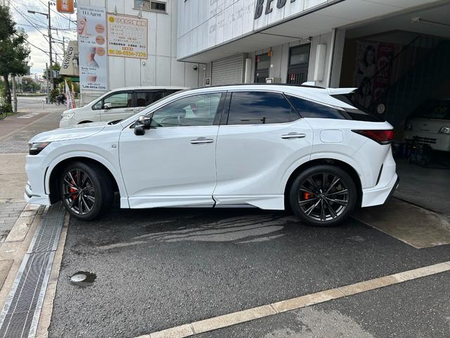 RX RX350 Fスポーツ 法人ワンオーナー・純正ナビ・フルセグ・パノラミックビューモニター・パノラマルーフ・ハーフレザー・マークレビンソン・レクサスチームメイト・デジタルインナーミラー・TRDエアロ・マフラー・リアスポイラー(9枚目)