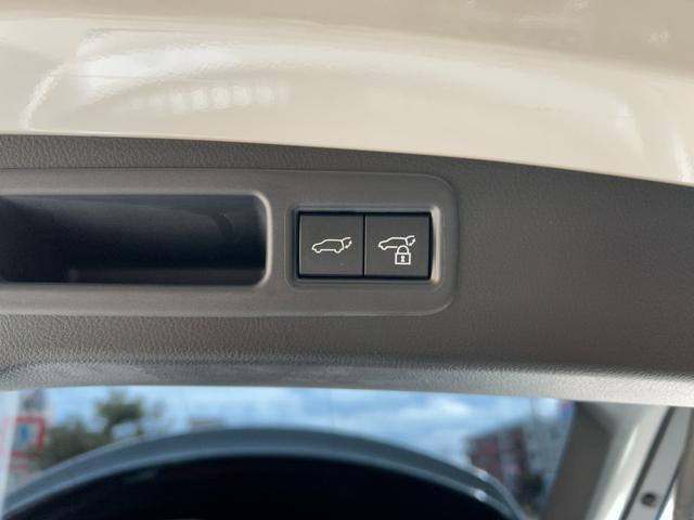 RX RX350 Fスポーツ 法人ワンオーナー・純正ナビ・フルセグ・パノラミックビューモニター・パノラマルーフ・ハーフレザー・マークレビンソン・レクサスチームメイト・デジタルインナーミラー・TRDエアロ・マフラー・リアスポイラー(16枚目)