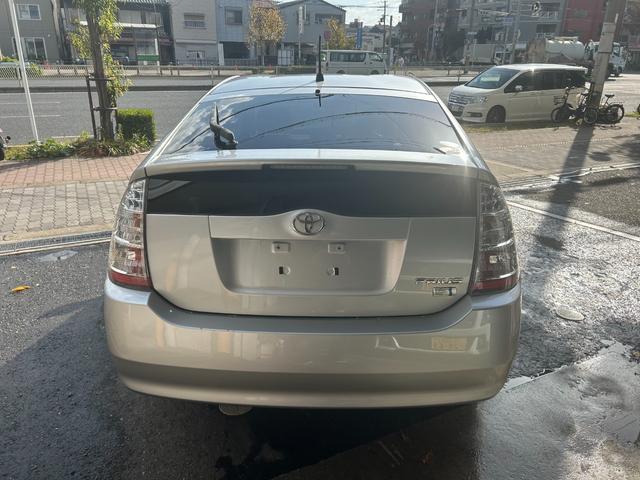 プリウス ＥＸ　キーレス　純正ＡＷ　オーディオレス　ＥＴＣ　リア左ドア開閉レバー　元タクシー（7枚目）