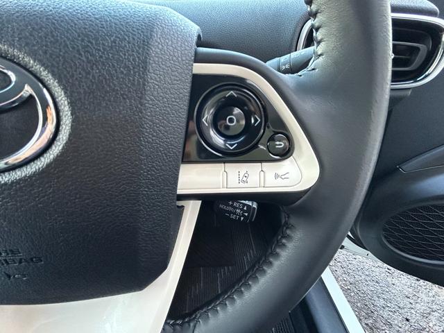 プリウス Ａ　純正９インチナビ　フルセグ　Ｂカメラ　ＥＴＣ　トヨタセーフティセンス　ＨＵＤ　ＢＳＭ　レーダークルーズ　ＬＥＤヘッド　スマートキー　Ｐスタート（23枚目）