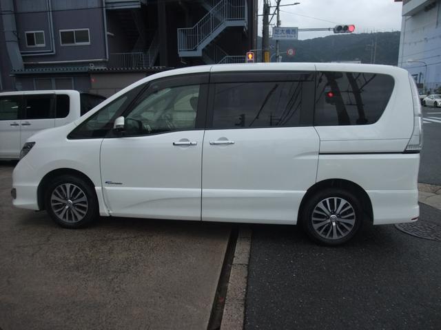 セレナ ハイウェイスター Vセレ+セーフティ SHV Aセフ ナビ 地デジ 両側パワースライド アラウンドビューカメラ 衝突軽減ブレーキ(5枚目)