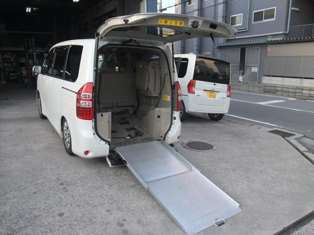 　ウェルキャブ　福祉車両　スローパー　車椅子１台積み(3枚目)