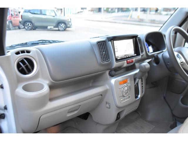 当社は、近畿運輸局指定整備工場で、ご納車までに車検整備、著しくは点検を実施！整備記録簿に交換部品を明示致しますのでご安心してお乗りいただけます＾＾♪