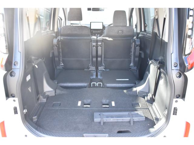 シエンタ ハイブリッドＺ　１オーナー車／１０．５インチディスプレイオーディオプラス／パノラミックビューモニター／ドラレコ／ＥＴＣ車載器／トヨタセーフティサポート／両側パワースライドドア／ＬＥＤヘッドライト／オートライト（14枚目）