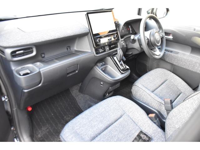 シエンタ ハイブリッドＺ　ワンオーナー車／１０．５インチディスプレイオーディオプラス／パノラミックビューモニター／ドラレコ／ＥＴＣ車載器／トヨタセーフティサポート／両側パワースライドドア／ＬＥＤヘッドライト／オートライト（6枚目）