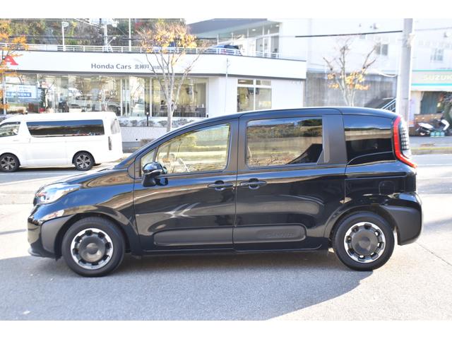 シエンタ ハイブリッドＺ　ワンオーナー車／１０．５インチディスプレイオーディオプラス／パノラミックビューモニター／ドラレコ／ＥＴＣ車載器／トヨタセーフティサポート／両側パワースライドドア／ＬＥＤヘッドライト／オートライト（41枚目）