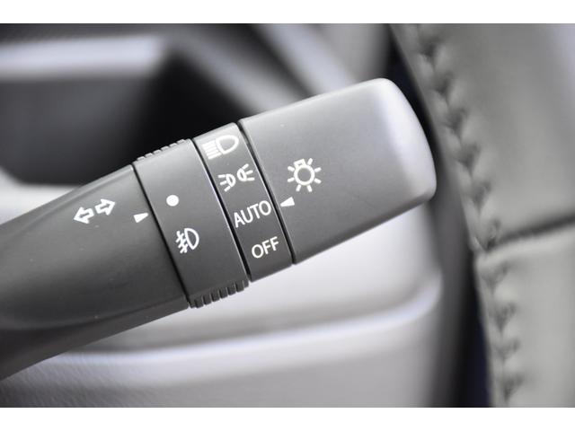 スペーシアカスタム ハイブリッドＸＳターボ　新車／メーカーオプション９インチナビ／全方位カメラ／２トーン車／ターボ車／両側パワースライドドア／ＬＥＤヘッドライト／フォグライト／オートライト／オートハイビーム／リアパーキングブレーキ（15枚目）