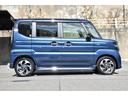 スペーシアカスタム ハイブリッドＸＳターボ　新車／メーカーオプション９インチナビ／全方位カメラ／２トーン車／ターボ車／両側パワースライドドア／ＬＥＤヘッドライト／フォグライト／オートライト／オートハイビーム／リアパーキングブレーキ（6枚目）