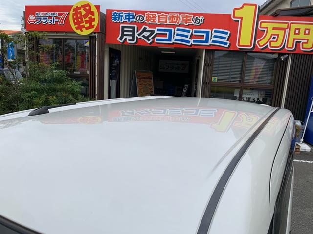 ＢＯＯＢＯＯのコダワリ１０カーマットのクリーニングもお客様に気持ち良いカーライフを送って頂くには必須項目。掃除機だけでは終わらない。高圧温水洗浄機と専用洗剤にて綺麗にクリーニング、除菌抗菌しております