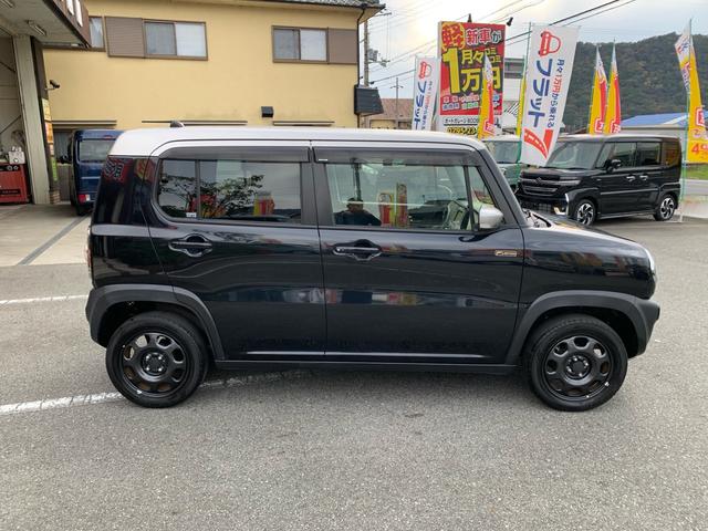 ハスラー ＦリミテッドＩＩ　ワンオーナー　禁煙車　Ｓエネチャージ　ナビ　ＴＶ　ドラレコ　バックカメラ　衝突軽減ブレーキ　スマートキー　シートヒーター　アイドリングストップ　ＥＴＣ　ステアリングリモコン　ウィンカー付ドアミラー（6枚目）