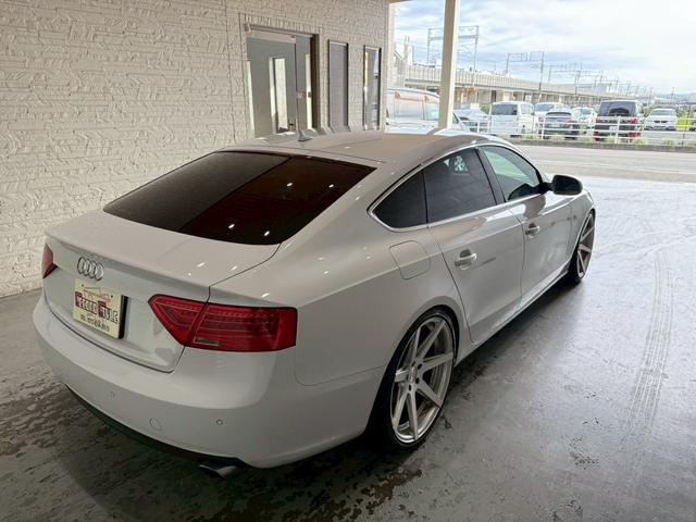 A5スポーツバック 2.0TFSIクワトロ ETC バックカメラ シートヒーター 純正ナビ TV Bluetooth パワーシート オートライト キーレス 20インチホイール(7枚目)